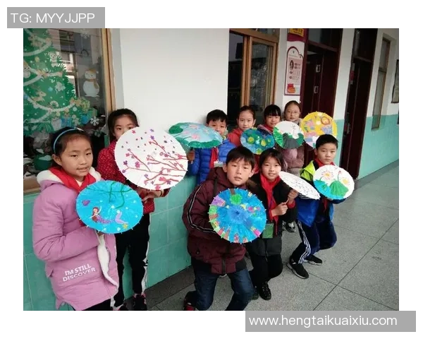 精美刻纸艺术展现足球明星风采的独特魅力与创意之美 精美刻纸艺术展现足球明星风采的独特魅力与创意之美