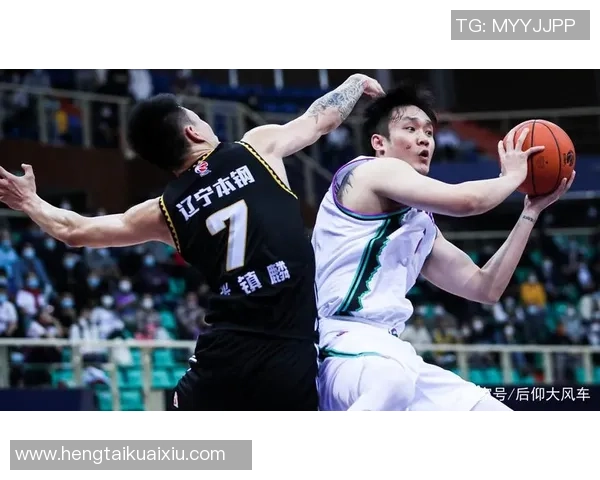 深圳篮球队以67分领跑挑战赛积分榜展现强劲实力 深圳篮球队以67分领跑挑战赛积分榜展现强劲实力